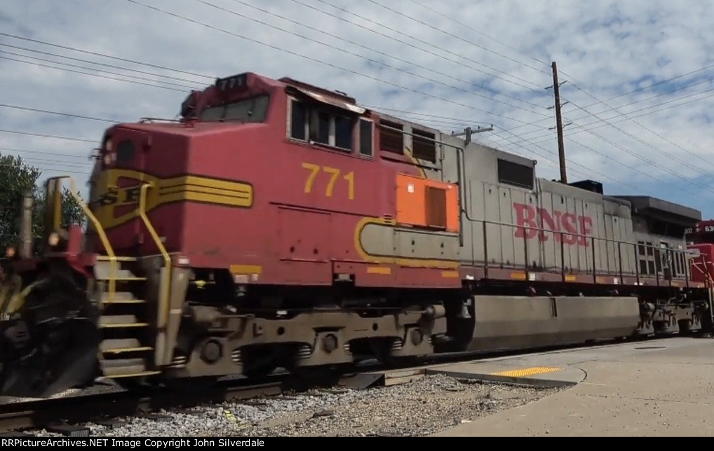 BNSF 771